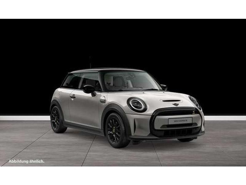 Melting silver iii (metallic) Gebraucht 2023 Mini Cooper Kleinwagen | 18.990 € (Fairer Preis) - Bild 1/3