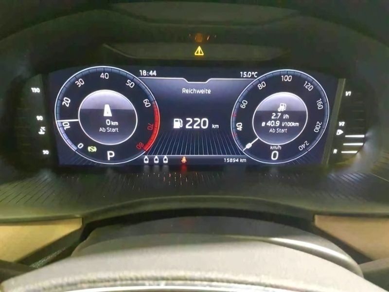 Gebraucht Skoda Scala Style 150 PS (110 kW) 2021 Weiß Kleinwagen