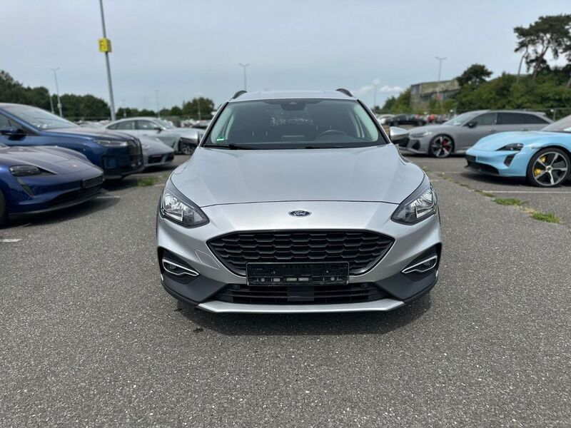 Gebraucht Ford Focus Active 120 PS (88 kW) 2019 Silber Limousine