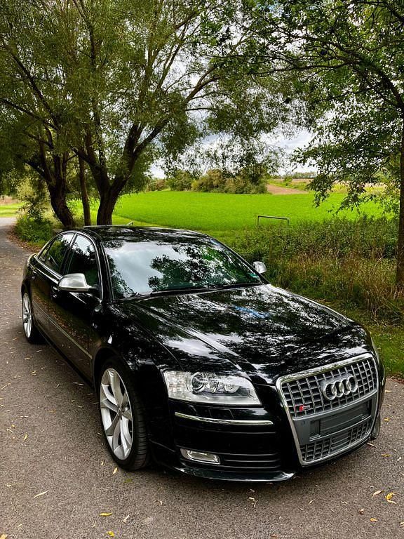 Schwarz Gebraucht 2008 Audi S8 Sport Limousine | 18.499 € (Fairer Preis) - Bild 1/4