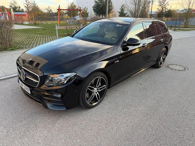 Gebraucht Mercedes E43 AMG AMG 401 PS (294 kW) 2017 Schwarz Limousine