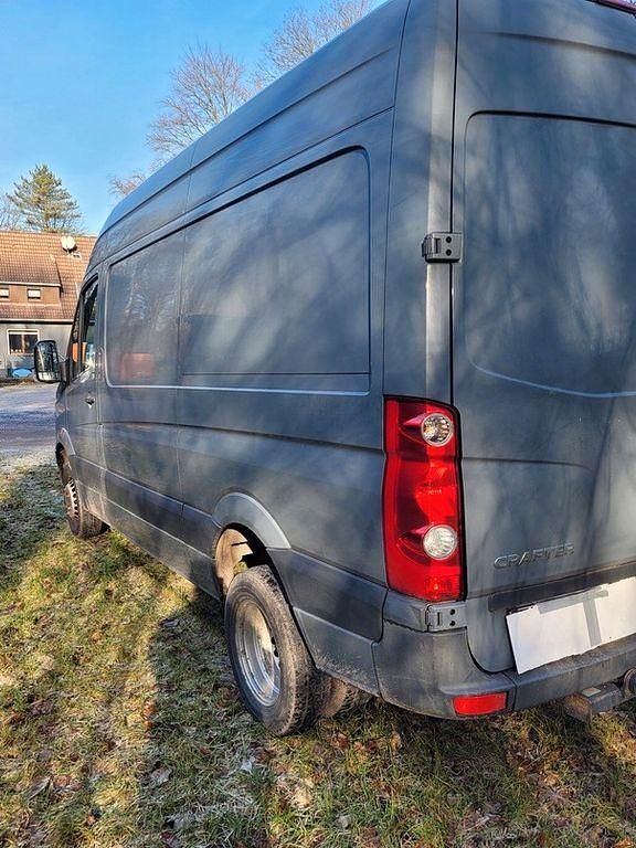Gebraucht VW Crafter 109 PS (80 kW) 2016 Grau Van