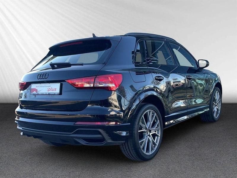 Gebraucht Audi Q3 S-Line 150 PS (110 kW) 2024 Mythosschwarz metallic SUV