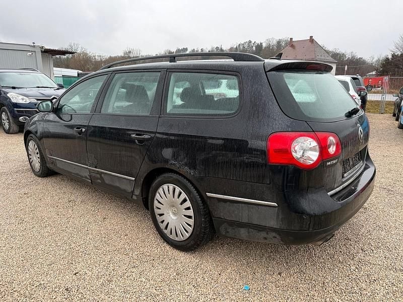 Gebraucht VW Passat 140 PS (102 kW) 2007 Schwarz Kombi