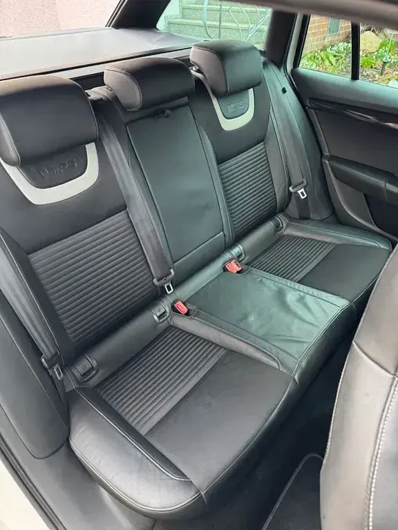 Gebraucht Skoda Octavia RS 220 PS (161 kW) 2014 Weiß Kombi