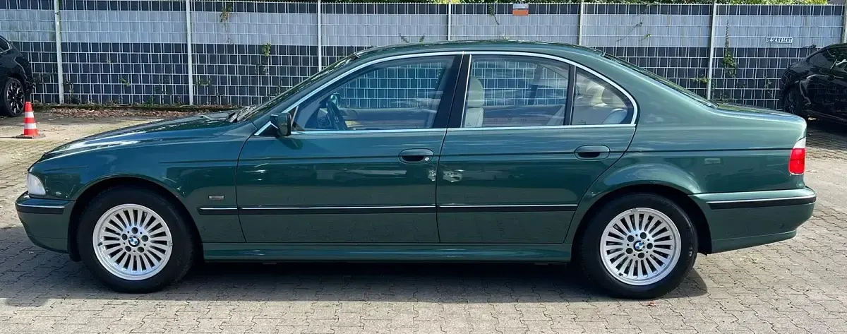 Gebraucht BMW 523 170 PS (125 kW) 1998 Grün Limousine