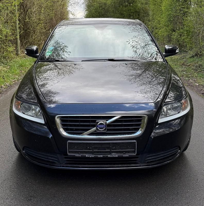 Gebraucht Volvo S40 109 PS (80 kW) 2008 Schwarz Limousine