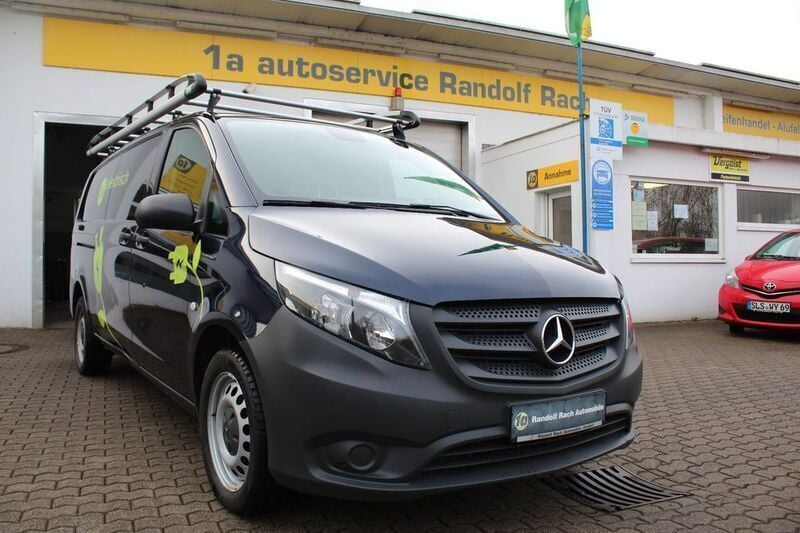 Cavansitblau metallic Gebraucht 2020 Mercedes e-Vito Van / Kleinbus | 17.400 € (Superpreis) - Bild 1/4