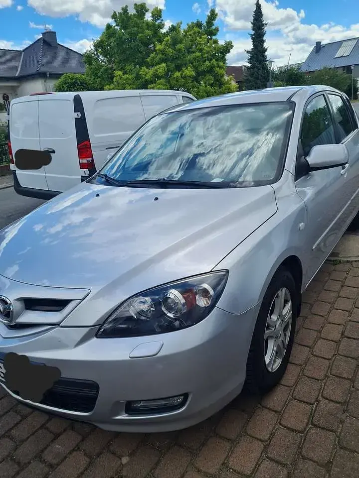 Gebraucht Mazda 3 Active 109 PS (80 kW) 2009 Grau Kleinwagen