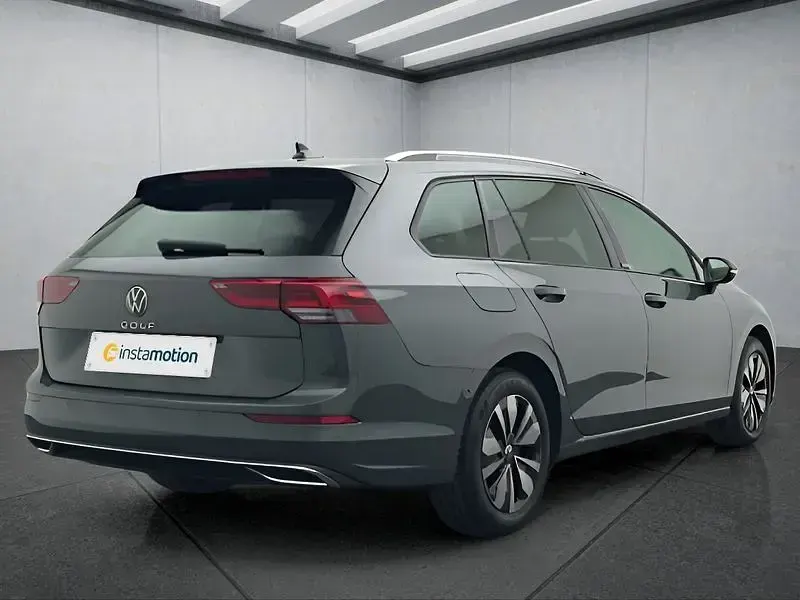 Gebraucht VW Golf VIII 150 PS (110 kW) 2024 Grau Kombi