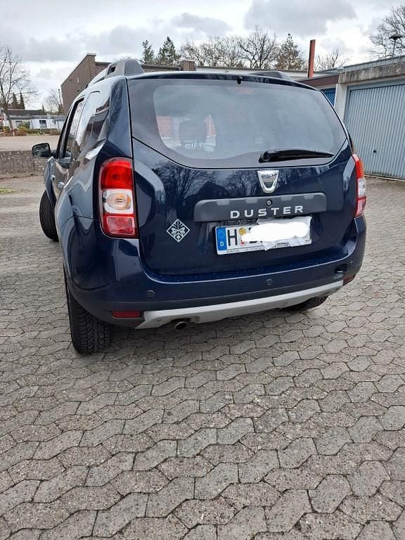 Gebraucht Dacia Duster Prestige 125 PS (91 kW) 2016 Blau SUV