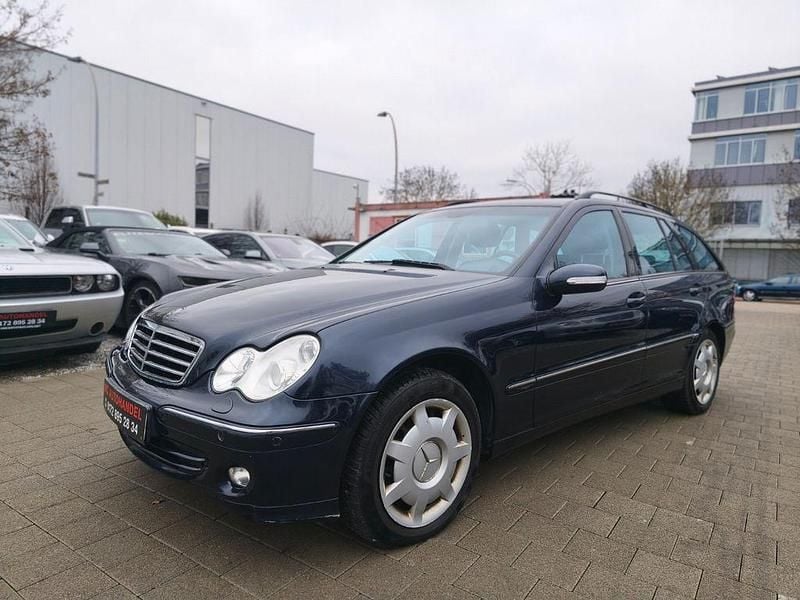 Gebraucht Mercedes C240 Avantgarde 170 PS (125 kW) 2004 Blau Limousine