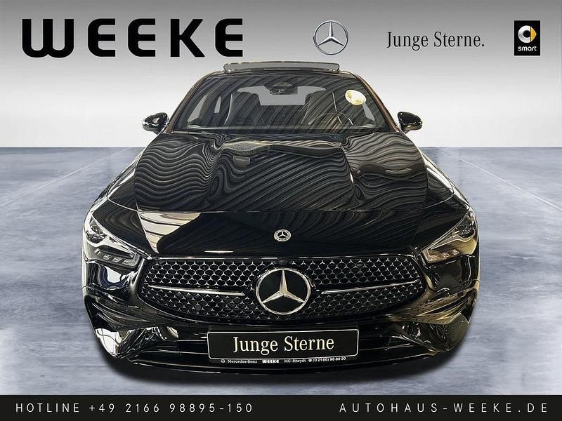 Gebraucht Mercedes CLA200 AMG Line Premium 163 PS (119 kW) 2024 Schwarz Coupé