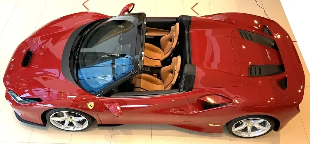Gebraucht Ferrari F8 721 PS (530 kW) 2022 Rot Cabrio