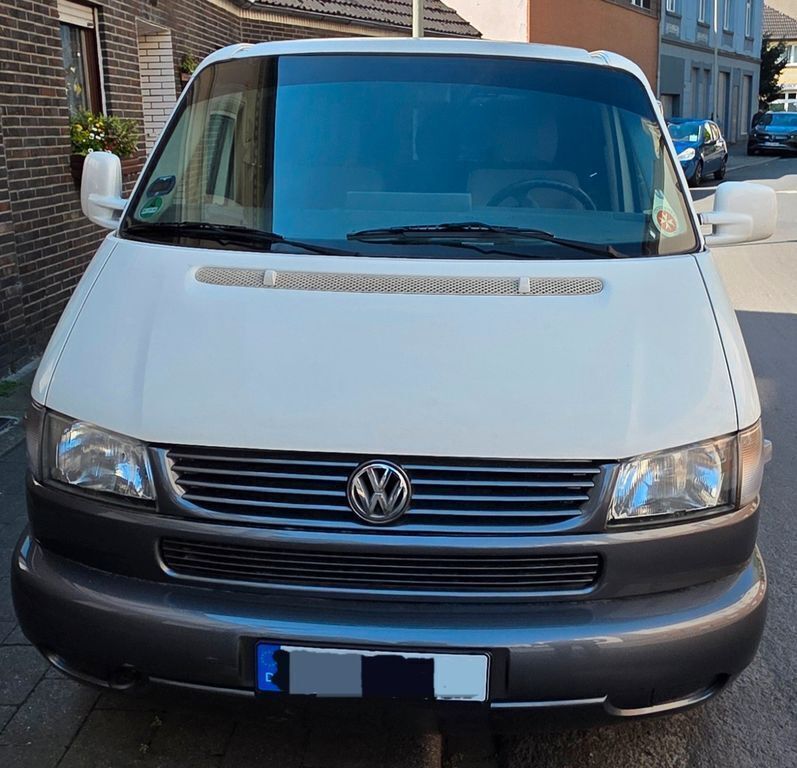 Grau Gebraucht 1997 VW T4 Van | 16.999 € - Bild 1/4