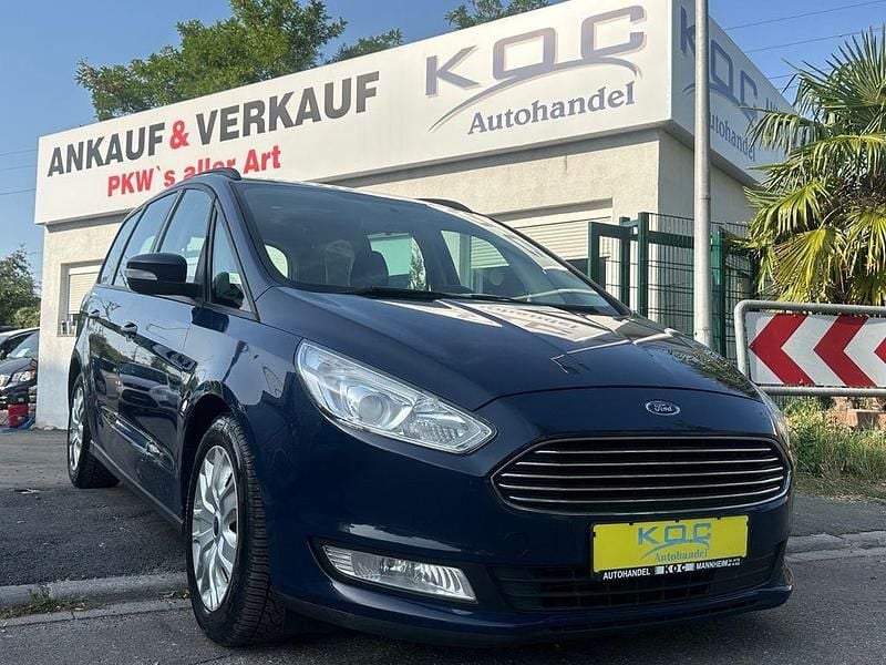 Blau Gebraucht 2017 Ford Galaxy Trend Van / Kleinbus | 10.450 € (Superpreis) - Bild 1/4
