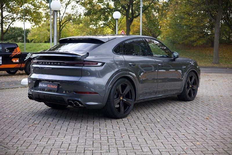 Second-hand Porsche Cayenne 470 CP (345 kW) 2024 Gri SUV