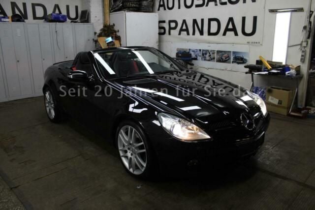 Gebraucht Mercedes SLK200 184 PS (135 kW) 2009 Schwarz metallic Cabrio
