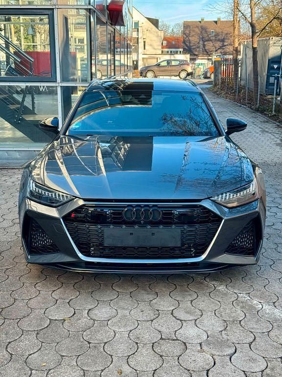 Gebraucht Audi V8 Performance 630 PS (463 kW) 2025 Grau Limousine