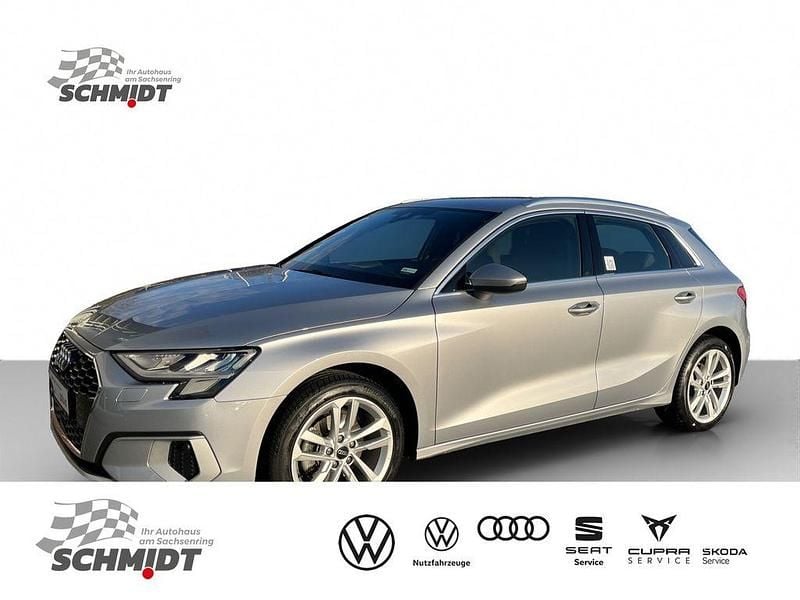 Gebraucht Audi A3 Ambiente 110 PS (80 kW) 2022 Florettsilber metallic Limousine