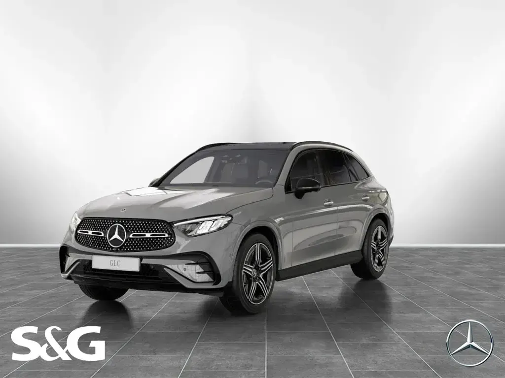 Gebraucht Mercedes GLC300 AMG 269 PS (197 kW) 2026 SUV
