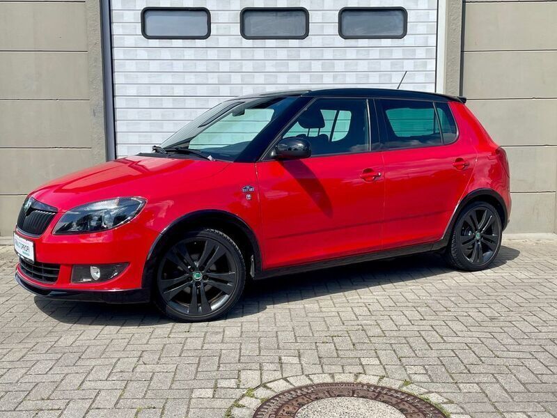 Rot Gebraucht 2012 Skoda Fabia Monte Carlo Limousine | 7.250 € (Etwas zu teuer) - Bild 1/4