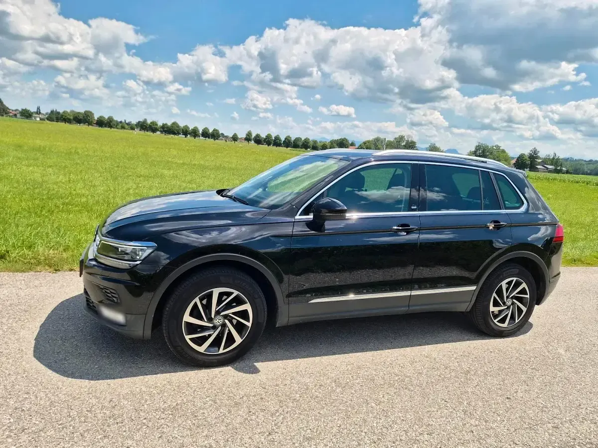 Gebraucht VW Tiguan 150 PS (110 kW) 2017 Schwarz SUV