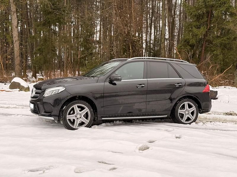 Gebraucht Mercedes GLE350 AMG line 256 PS (188 kW) 2016 Schwarz SUV