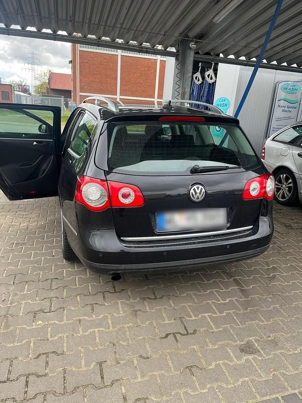 Gebraucht VW Passat 122 PS (89 kW) 2009 Kombi