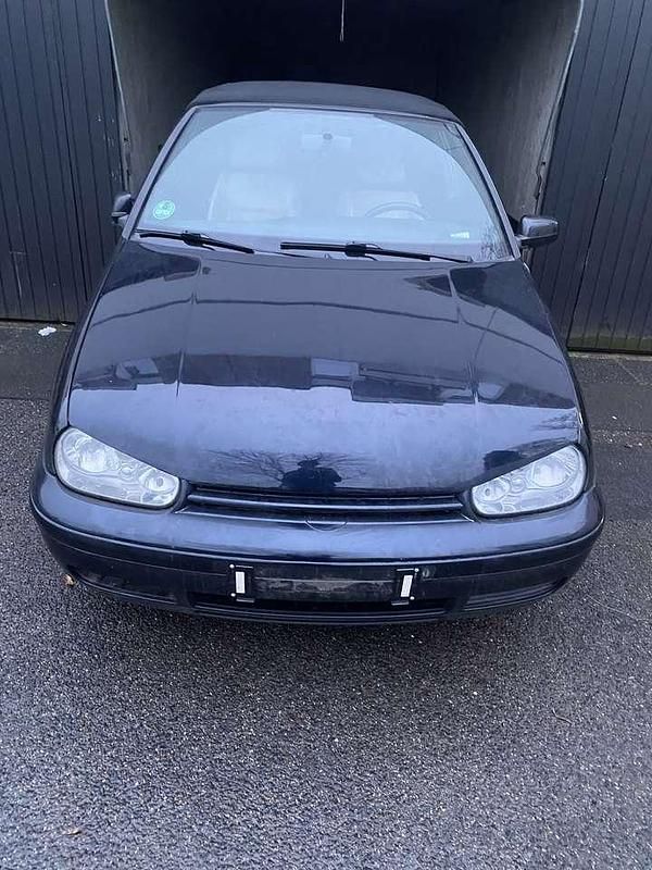 Gebraucht 2000 VW Golf Cabriolet Trendline Cabrio | 800 € (Superpreis) - Bild 1/4