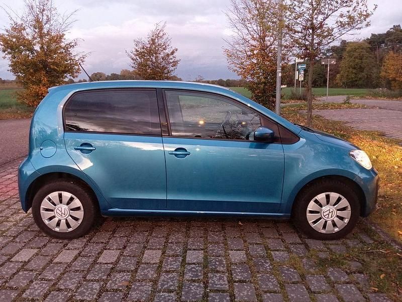 Blau Gebraucht 2022 VW up! Kleinwagen | 8.800 € (Guter Preis) - Bild 1/4