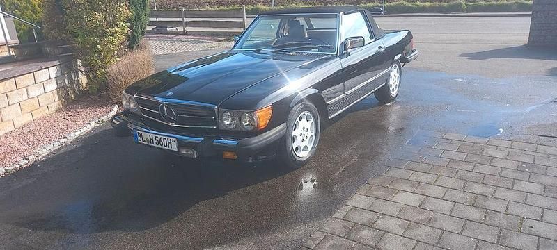 Gebraucht Mercedes 560 230 PS (169 kW) 1987 Schwarz Cabrio