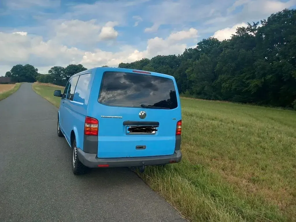 Gebraucht VW T5 105 PS (77 kW) 2005 Blau Van