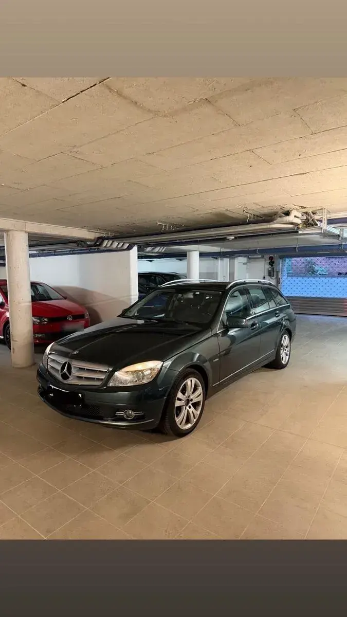 Gebraucht Mercedes C180 156 PS (114 kW) 2009 Limousine