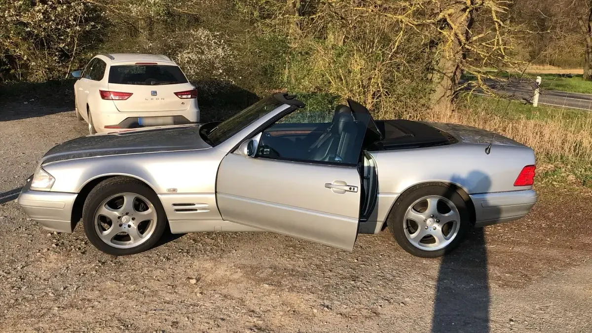 Gebraucht Mercedes SL280 204 PS (150 kW) 2000 Silber Cabrio