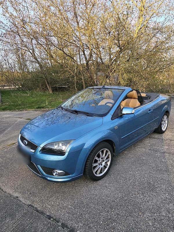 Gebraucht Ford Focus Cabriolet 145 PS (106 kW) 2007 Blau Cabrio
