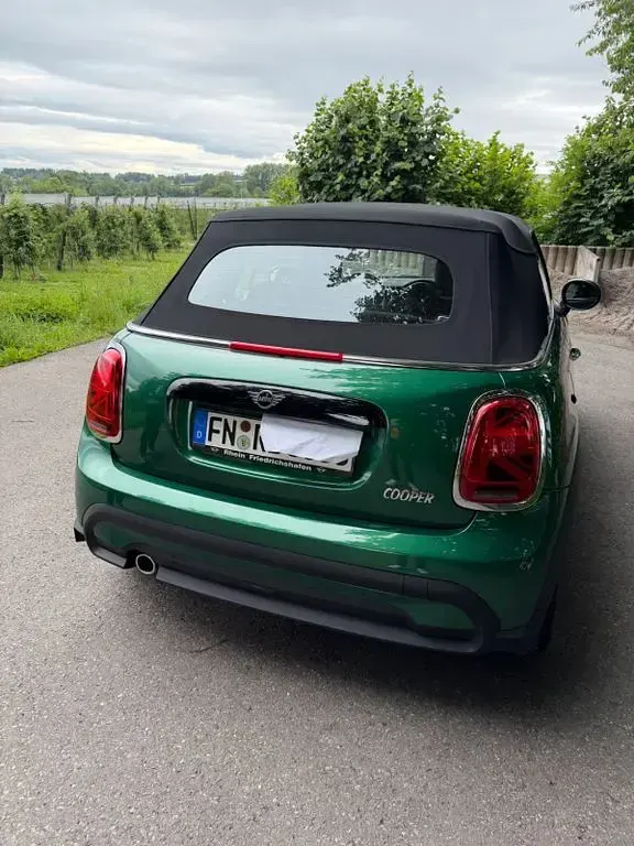 Gebraucht Mini One Cabriolet 136 PS (100 kW) 2023 Grün Cabrio