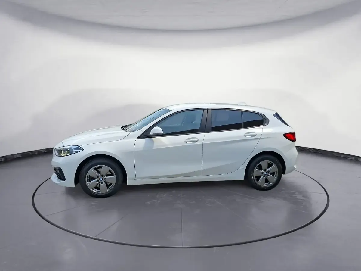 Gebraucht BMW 118 Advantage 136 PS (100 kW) 2023 Kleinwagen