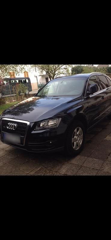 Second-hand Audi Q5 170 CP (125 kW) 2009 Albastru SUV