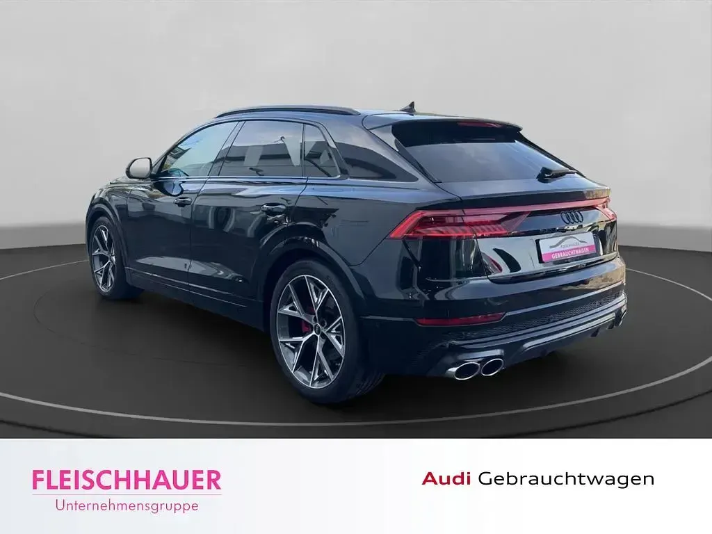 Second-hand Audi SQ8 Ambiente 507 CP (372 kW) 2023 Negru SUV