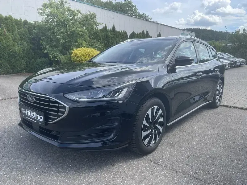 Gebraucht Ford Focus Titanium 155 PS (114 kW) 2025 Obsidianschwarz Kombi