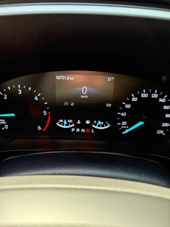 Weiß Gebraucht 2020 Ford Kuga Cool & Connect SUV | 21.000 € (Fairer Preis) - Bild 1/4