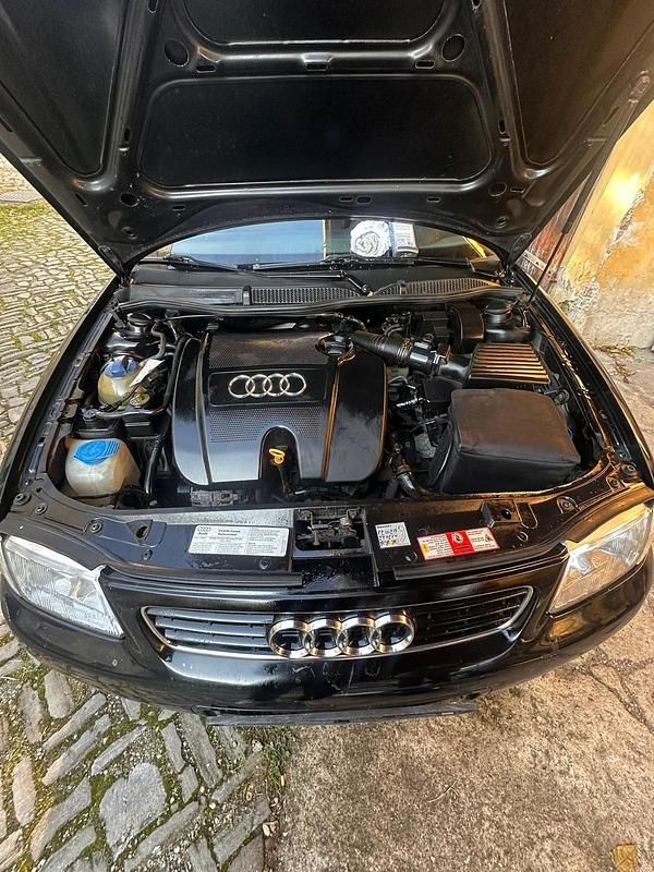 Schwarz Gebraucht 2000 Audi A3 Limousine | 1.150 € (Fairer Preis) - Bild 1/4
