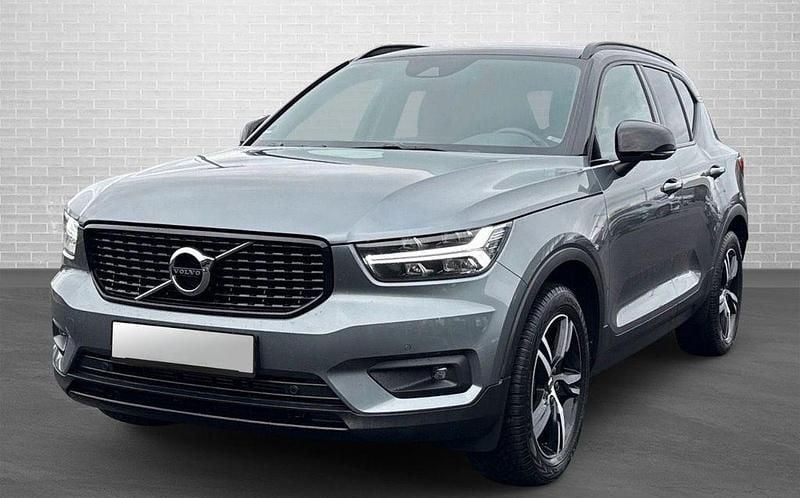 Grau Gebraucht 2018 Volvo XC40 R-Design SUV | 24.900 € (Fairer Preis) - Bild 1/4