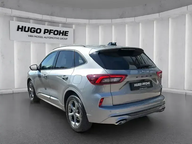 Gebraucht Ford Kuga ST-Line 186 PS (136 kW) 2024 Silber SUV