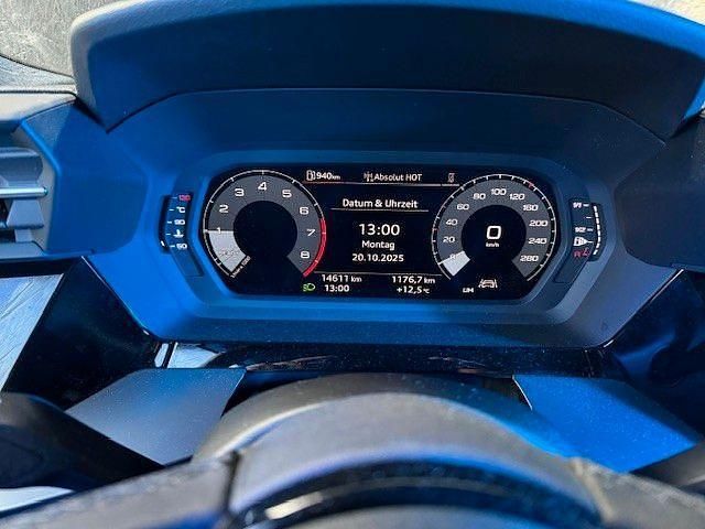 Gebraucht Audi A3 Basis 110 PS (80 kW) 2023 Weiß Limousine