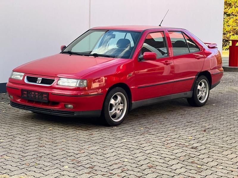 Gebraucht Seat Toledo 101 PS (74 kW) 1998 Rot Limousine