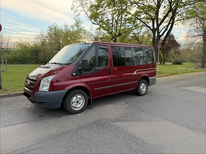 Second-hand Ford Transit 131 CP (96 kW) 2007 Roșu Monovolum
