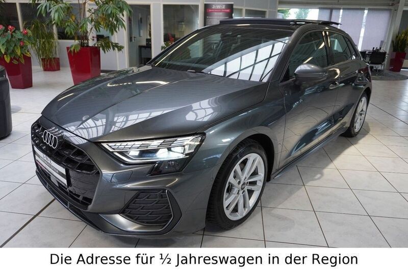 Grau Neu 2024 Audi A3 Sportback S-Line Limousine | 38.990 € (Guter Preis) - Bild 1/4