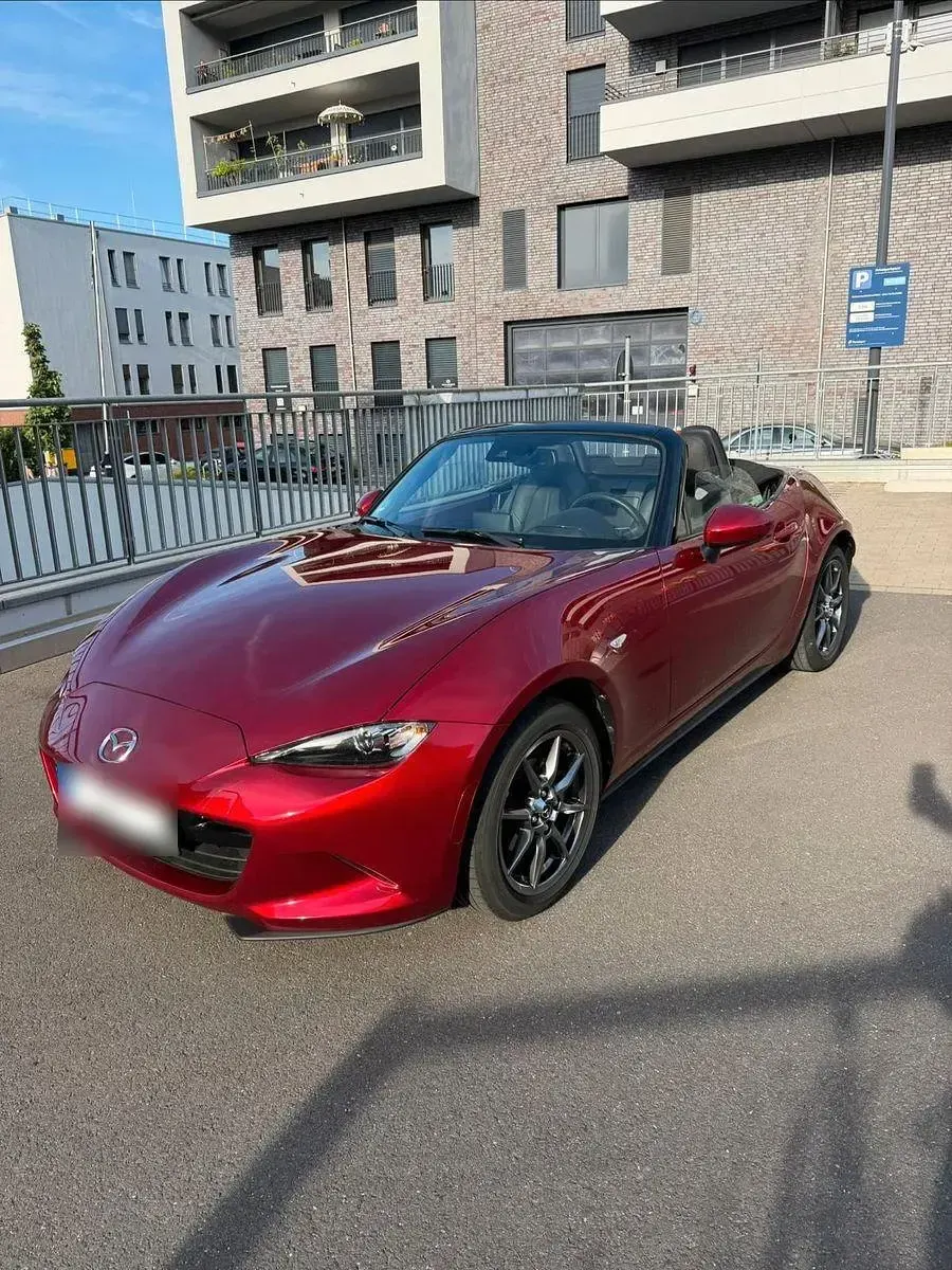 Gebraucht Mazda MX5 Sports-Line 132 PS (97 kW) 2018 Rot Cabrio
